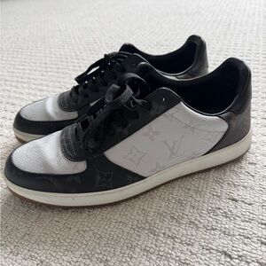 Authentic Louis Vuitton men's sneakers size 8